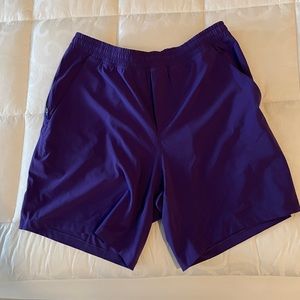 Mens Lululemon workout shorts